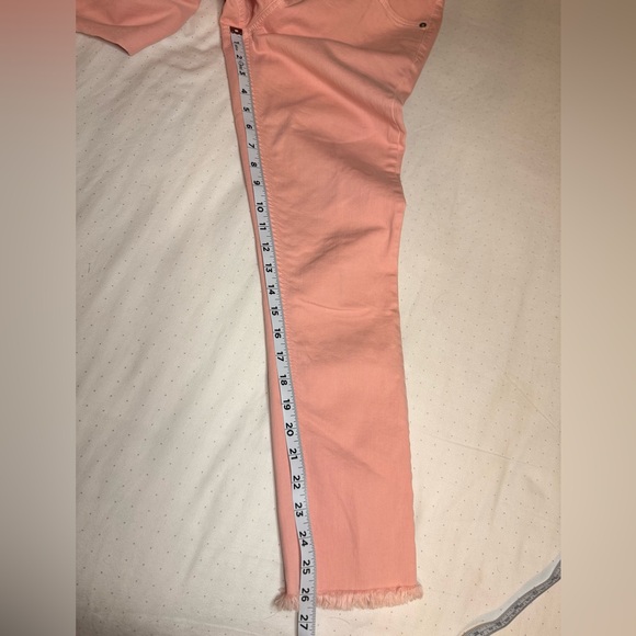 LOFT Women's Skinny Jeans in Light Pink - Picture 7 of 8